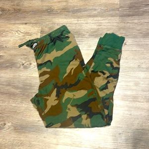 Pants are barely worn. Perfect condition.